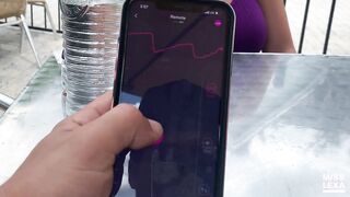 He controls my cunt and makes me cum at the restaurant - OUTDOOR