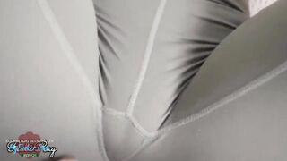 Jizzed into meiner heiben Stiefschwester Yogahose