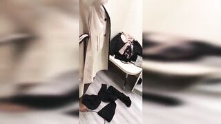 Lovers got caught into dressing room