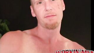 Rugged amateur hunk cums during strong jerkoff session