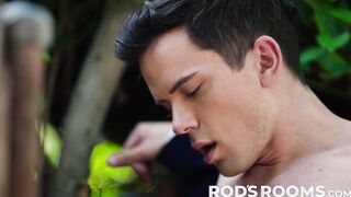 Stud Dakota Payne ready to drill holes with Roman Todd