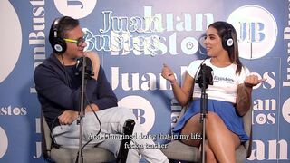 Natalia Garcia Pide una hamburgesa para chuparle la polla  al repartidor en Juan Bust