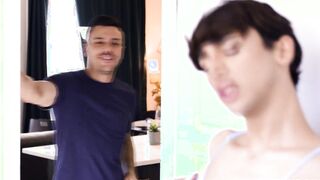 Foxy Alex and Nate Roses sensual fuck fest