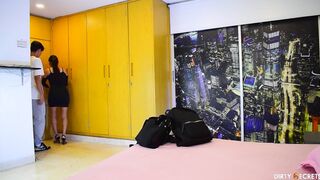 HORNY STEPMOTHER FUCKS HER STEPSON ON VACATION. - sexonly.top/jiixov