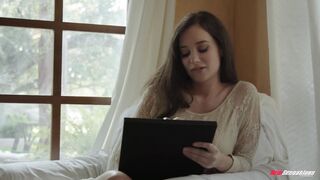 Gia Paige Hooks Up And Fucks The Hell Out of Her Crush - sexonly.top/vdlubq