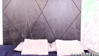 Skinny Babe Teasing You With Her Sexy Body On Cam