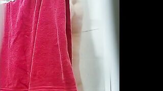 Stepmom's firm ass and firm tits (hidden cam)