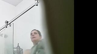 Stepmom's firm ass and firm tits (hidden cam)