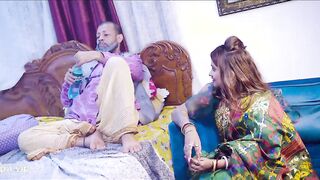 Desi Tharki Sasurji Ne Kia Zabbardasti Apni Bahu Raani Ke Sath Sex - Full Indian Movi