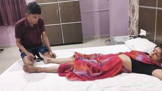 Indian Young College Man Fucking Mature Desi Aunty Hot Fuck Sex Session - Full Hindi