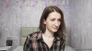 Amateur brunette babe private webcam show
