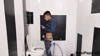 Young 18 Year Old Skinny Desi Man Fucking Mature Indian Aunty In Hotel Room