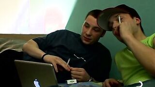 Intoxicatingly sensual smoke with mouthfucking session