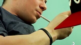 Intoxicatingly sensual smoke with mouthfucking session