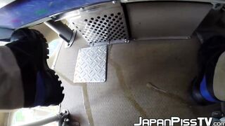 Japanese secretly pisses while riding in public transport