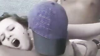 Morena gostosa no gangbang