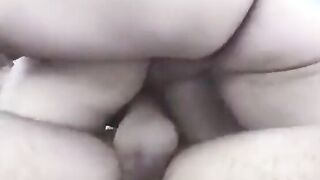 Morena gostosa no gangbang