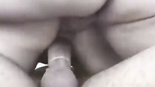 Morena gostosa no gangbang