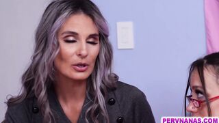 Laya new look with a hot lesbian session