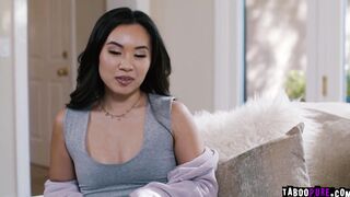 Charlene decides to go tell the couple