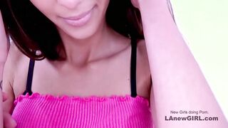 Slim Puerto Rican Babe Sucking Hotshot