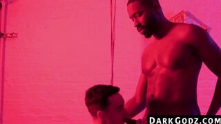 A small gay man is banned search into interracial pounding by an ebony male