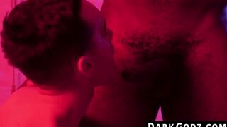 A small gay man is banned search into interracial pounding by an ebony male