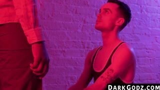 A small gay man is banned search into interracial pounding by an ebony male