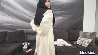Hijab wife seducing a stranger