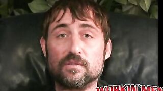 Mature hairy hunk pulls on his throbbing boner and loves it