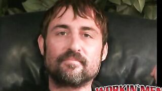 Mature hairy hunk pulls on his throbbing boner and loves it