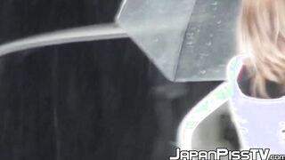 Gorgeous Japanese chicks need to pee really bad in this vid