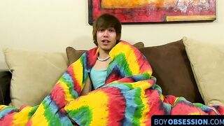 Talked with gay person toys his butt and jerks his dick solo