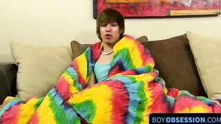 Talked with gay person toys his butt and jerks his dick solo