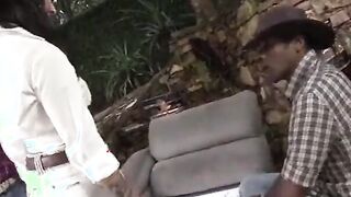 Morena gostosa na dupla penetração