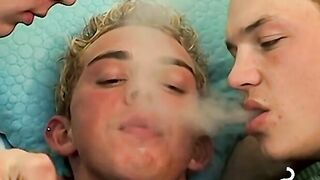 Jeremiah Johnson spreads wide for Hot Jaeger and his cigar