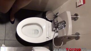 Japanese hottie in pantyhose fingers herself on hidden cam