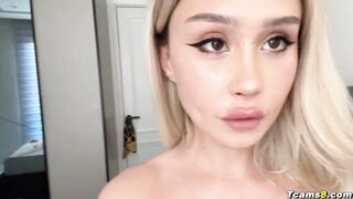 Cute and Hot Shemale Plays with Her Dildo