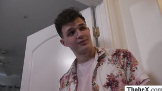 Ladyboy Jayne Calloway barebacked by Josh Rivers