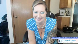 Pop into my chatroom