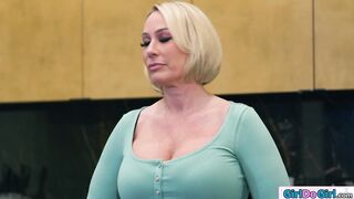 Stepsisters are gonna fuck their stepmom