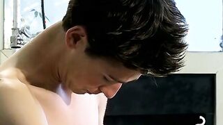 Shane Allen self pleasing his huge dick in smoke filled room