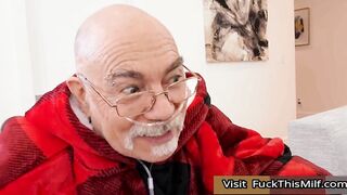 Old Guy Jay Crew Is Lucky To Have His Fuck Buddy Katie Morgan & His Nurse Sharing His