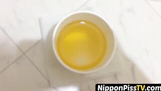 Unusual chick from Japan monitors the amount she can pee