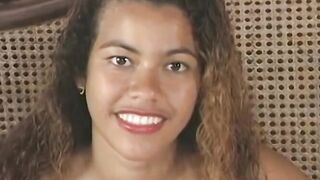 Morena gostosa do rabão fudendo