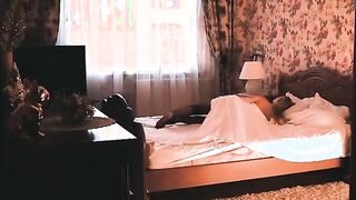 Big Dick Wakes Up Pretty Hot Blonde For Real Sex