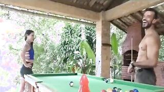 Morena gostosa do rabão fudendo com o dotado