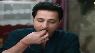 Kavita Bhabhi 4 2024 Ullu Hindi Porn Web Series Episode 4
