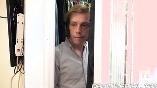 Twink takes it in the ass doggy bareback after blowjob