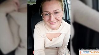 Watch my pussy in my car! Click to vibe!